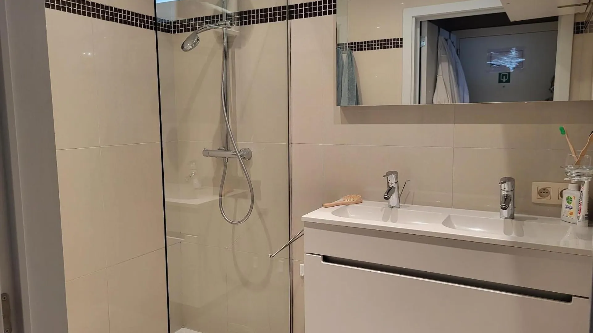 'Aurore' - Romantic Studio With Seaview T11 Ostend
